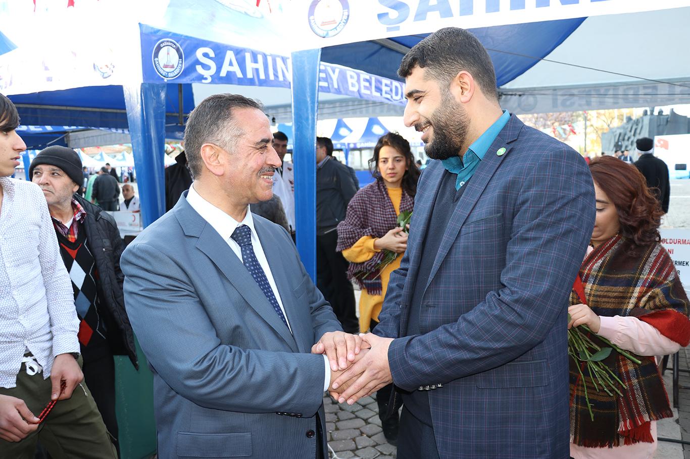 "Kan bağışında bulunmak insani ve erdemli bir davranıştır"